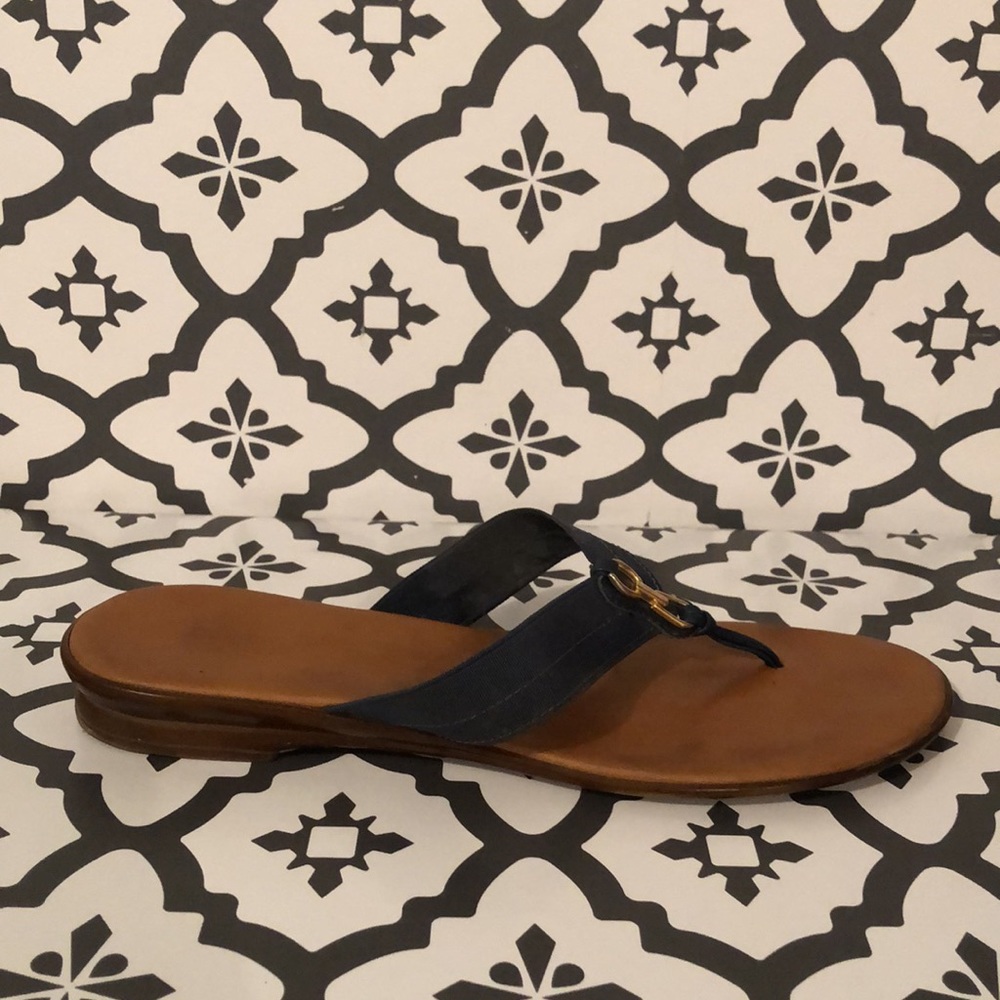 Sandals - Picture 2 of 4